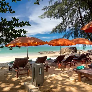 Khaolak Wanaburee - Sha Extra Thailand